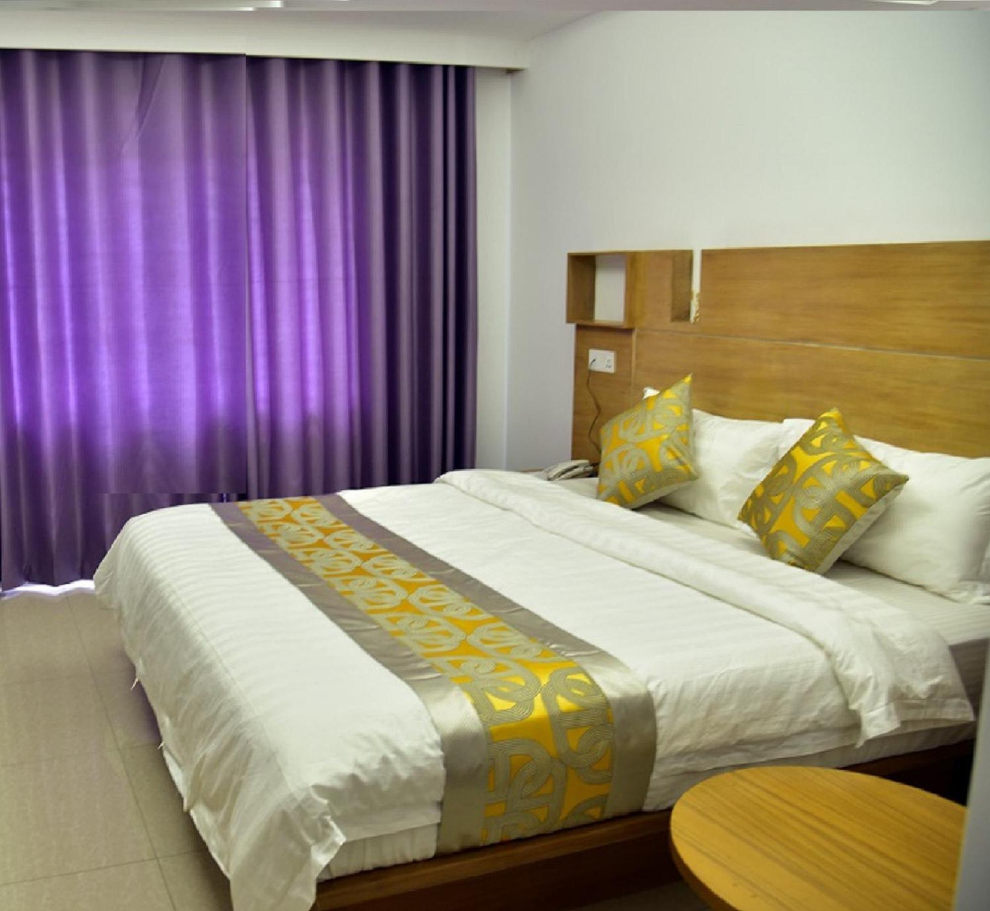 Annex Suites Bogra Eksteriør bilde